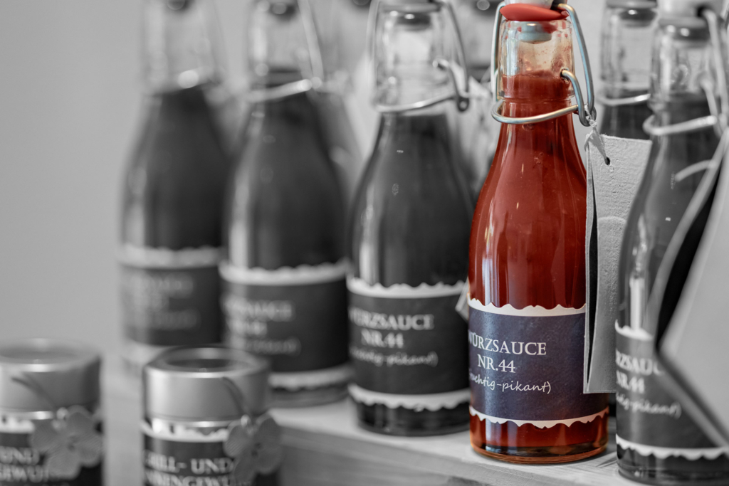 Halle 44 - Shop mit Sauce